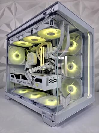 PC Gamer blanco amarillo Thundership con TUF Gaming